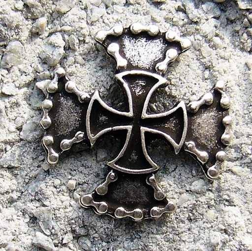 [N-162-1] Motorrad-Ketten-Kreuz mit Ritterkreuz, silberfarbener Beschlag