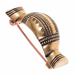 [07 Br Vendel] Vendelzeitliche Gleicharmfibel