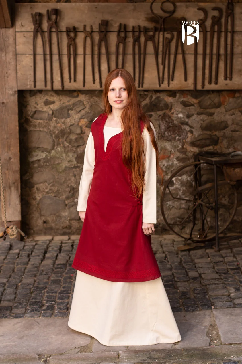 [030205FN28] Kleid Lannion in Rot - Butterfly Garden von Burgschneider