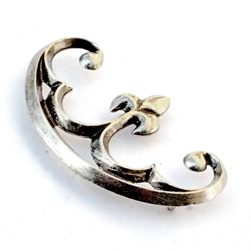 [08 TaB NiTa 2] Großer Nierentaschen-Beschlag – Replik des 14.–15. Jahrhunderts